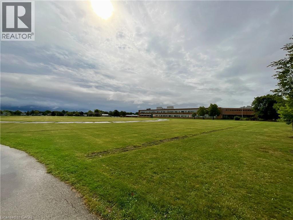 Park and school directly across the street - 4 Rosanne Crescent, Hamilton, ON - Outdoor With View