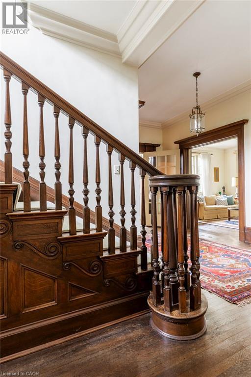 45 Markland Street, Hamilton, ON - Indoor Photo Showing Other Room