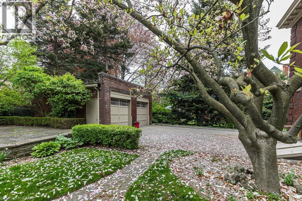 45 Markland Street, Hamilton, ON - Outdoor