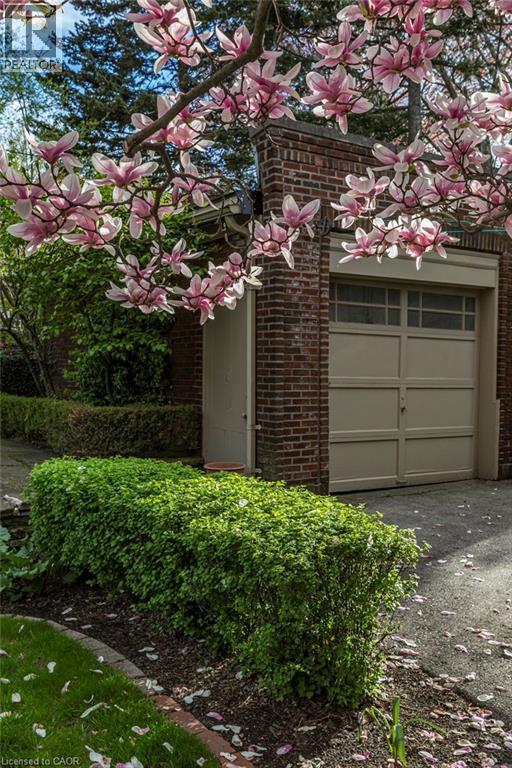 45 Markland Street, Hamilton, ON - Outdoor