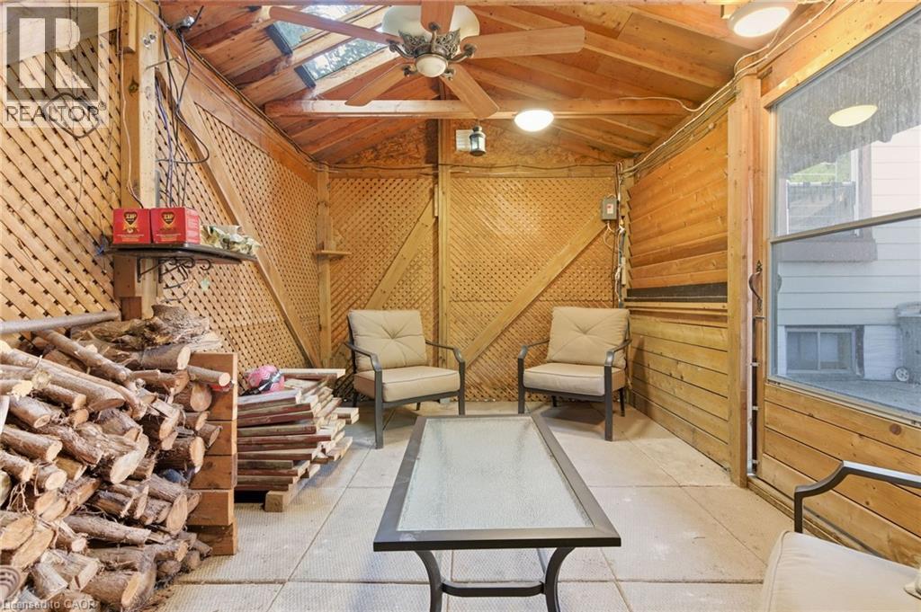 267 Thayer Avenue, Hamilton, ON - Indoor Photo Showing Other Room