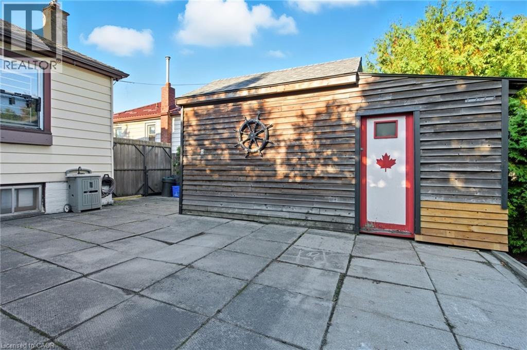 267 Thayer Avenue, Hamilton, ON - Outdoor