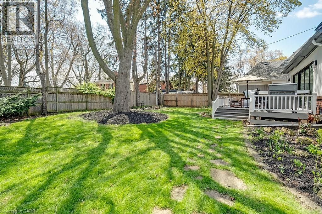 1060 Mohawk Road, Burlington, ON - Outdoor With Deck Patio Veranda