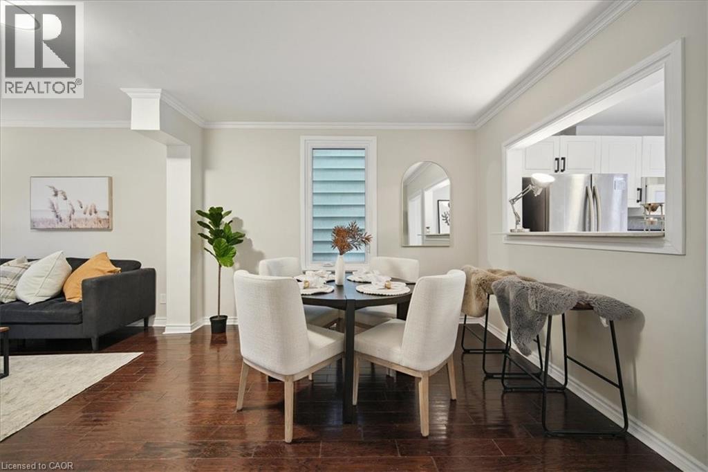 171 Paling Avenue, Hamilton, ON - Indoor Photo Showing Dining Room