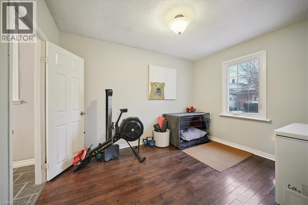 171 Paling Avenue, Hamilton, ON - Indoor