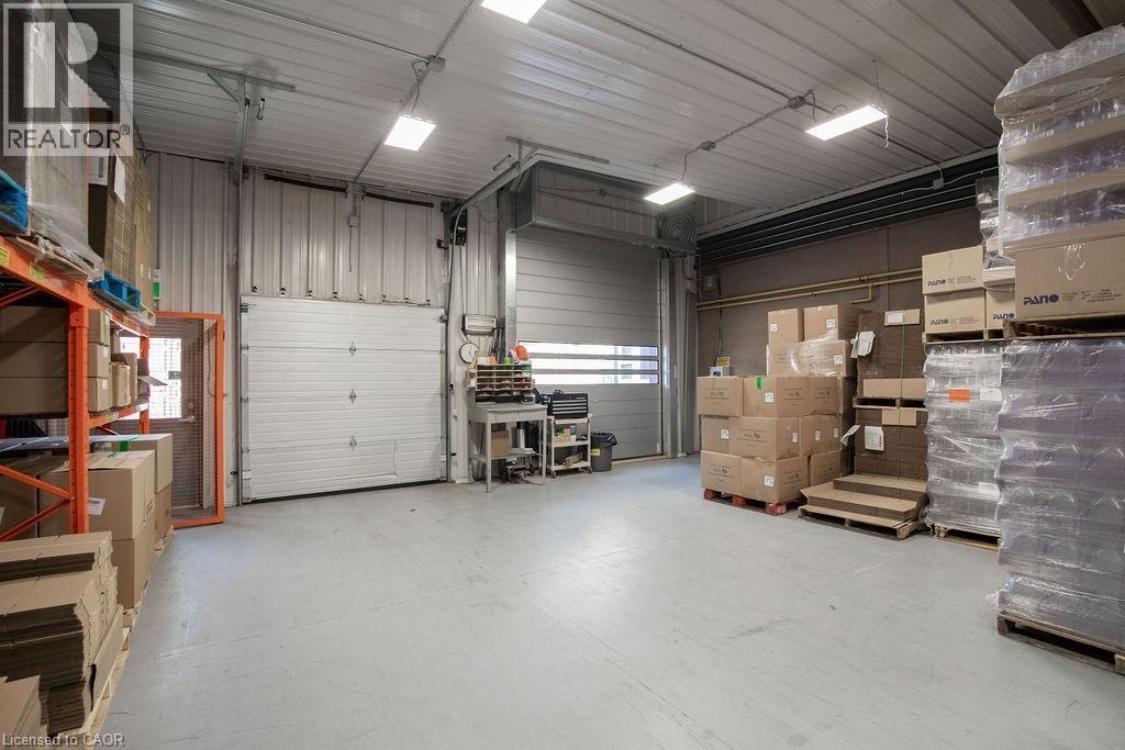 190 Hempstead Drive, Hamilton, ON