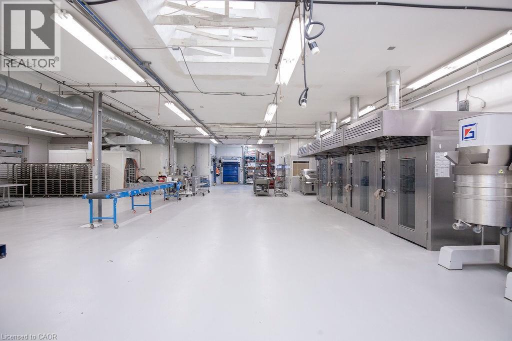 190 Hempstead Drive, Hamilton, ON