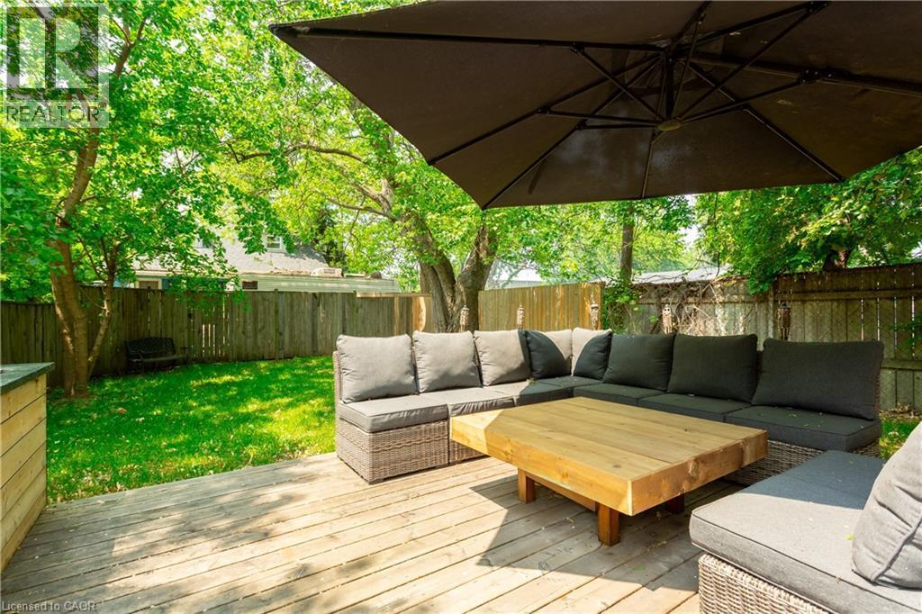 826 Beach Boulevard, Hamilton, ON - Outdoor With Deck Patio Veranda