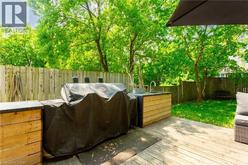 826 Beach Boulevard, Hamilton, ON - Outdoor