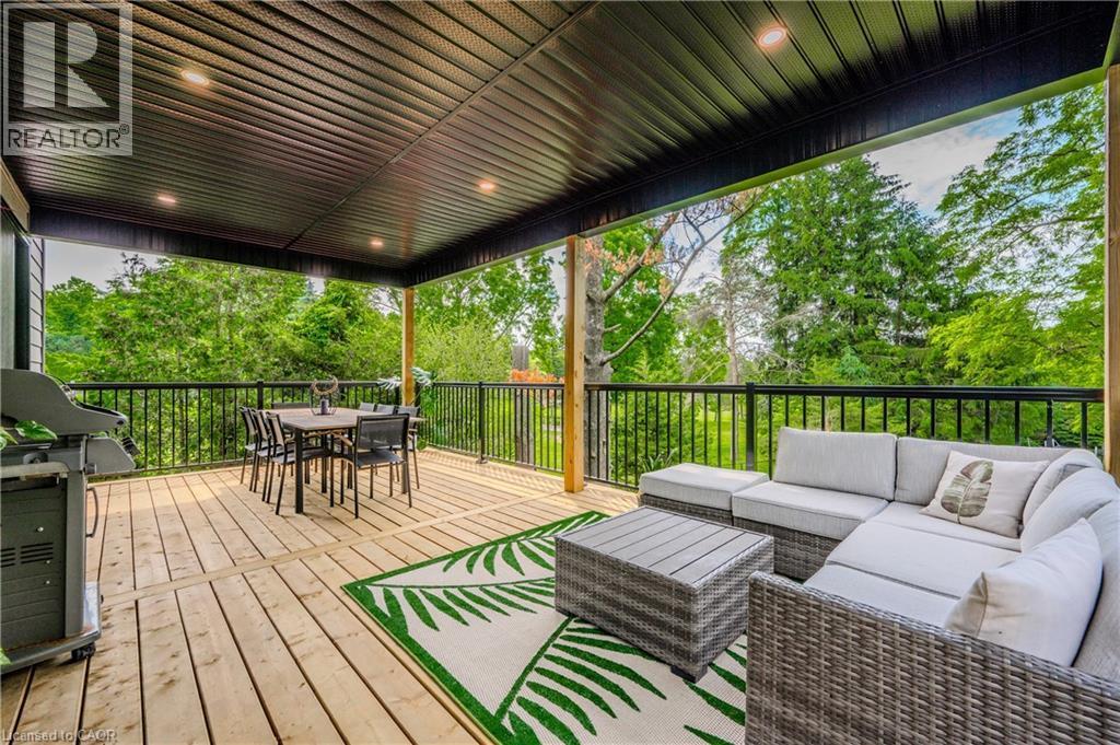 195 Riverbank Drive, Cambridge, ON - Outdoor With Deck Patio Veranda With Exterior