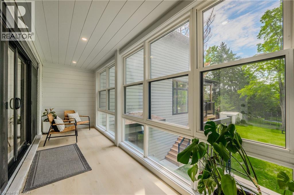 195 Riverbank Drive, Cambridge, ON - Outdoor With Exterior