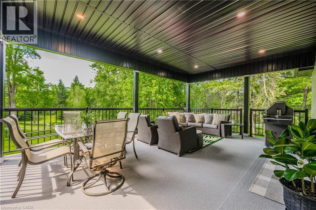 195 Riverbank Drive, Cambridge, ON - Outdoor With Deck Patio Veranda With Exterior