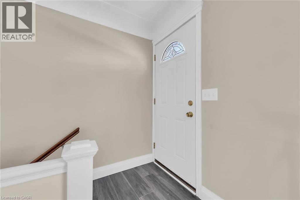 36 Macklin Street N, Hamilton, ON - Indoor Photo Showing Other Room