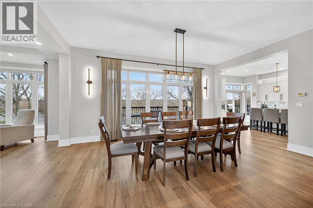 397 Caithness Street E, Caledonia, ON - Indoor Photo Showing Dining Room