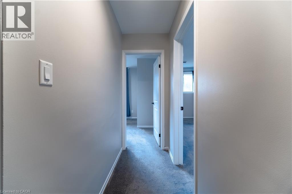 100 North Park Street, Brantford, ON - Indoor Photo Showing Other Room