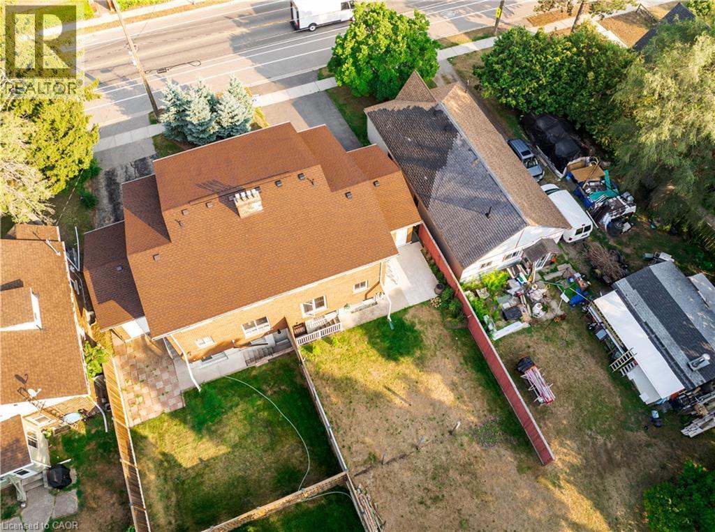 100 North Park Street, Brantford, ON - Outdoor