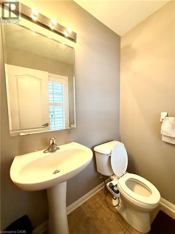 183 Chase Crescent, Cambridge, ON - Indoor Photo Showing Bathroom