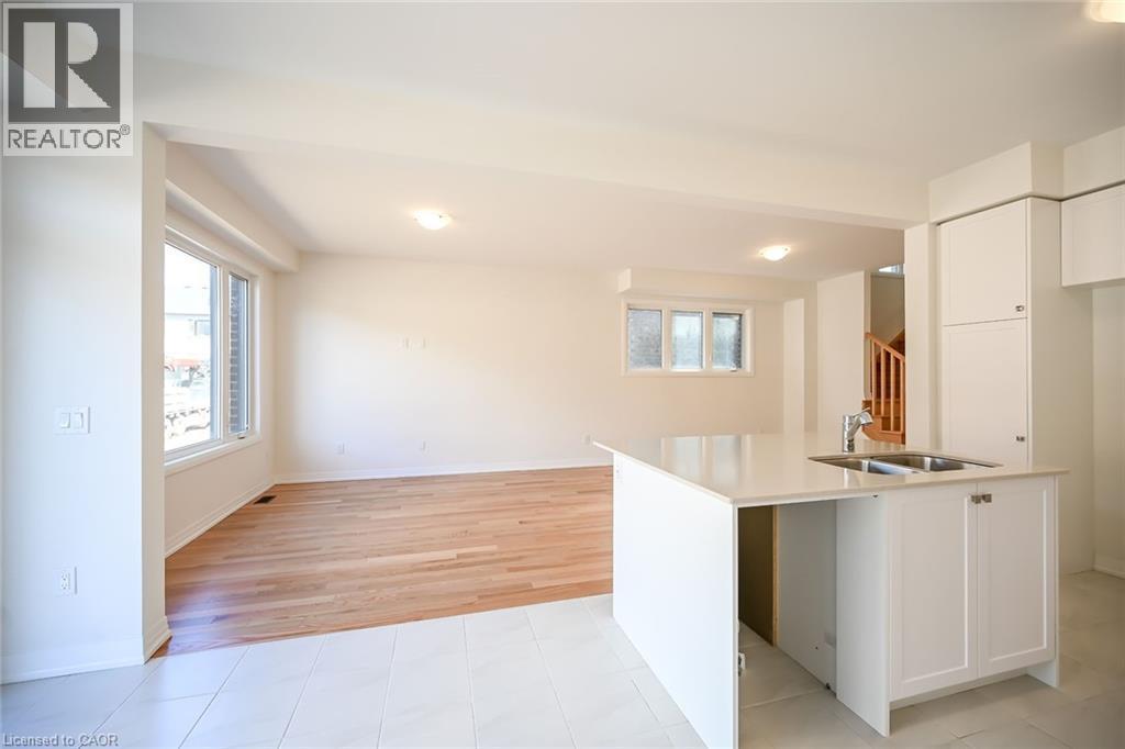 377 Provident Way, Hamilton, ON - Indoor