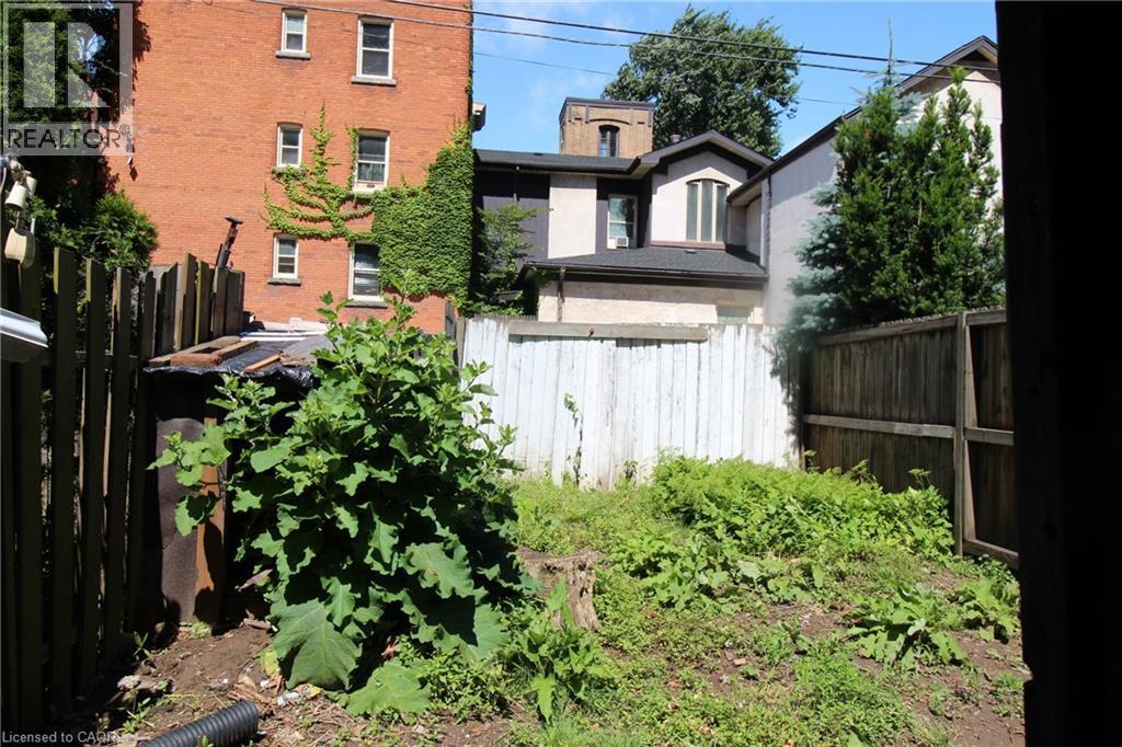 19 Emerald Street N, Hamilton, ON - Outdoor