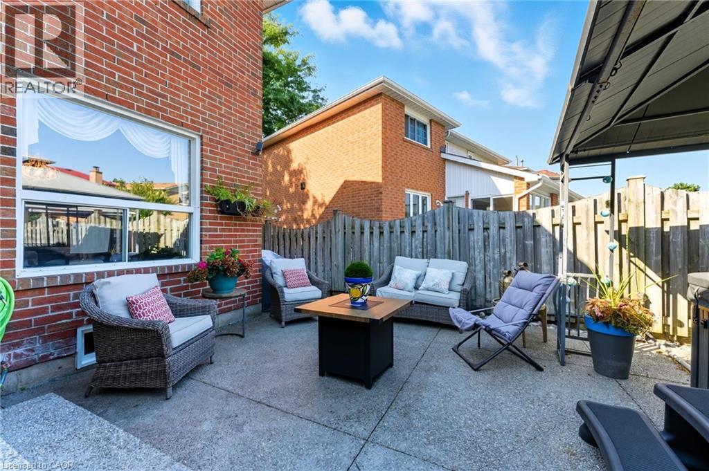 3043 Vanderbilt Road, Mississauga, ON - Outdoor With Deck Patio Veranda With Exterior