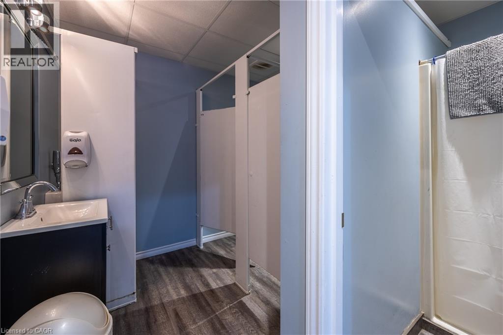 15 Jaylin Crescent, Port Dover, ON - Indoor Photo Showing Bathroom