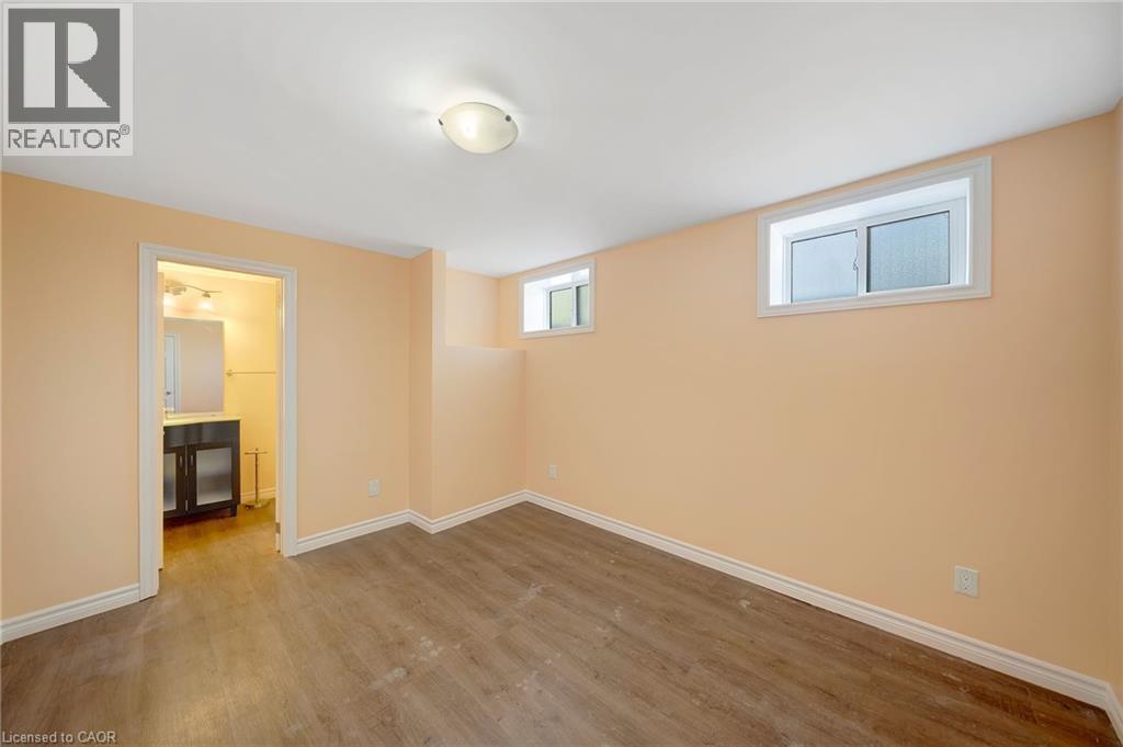 167 Miles Road, Hamilton, ON - Indoor Photo Showing Other Room