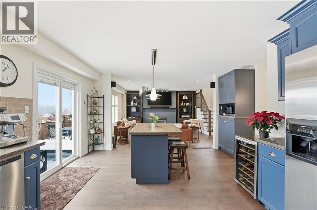 75 Etherington Crescent, Binbrook, ON - Indoor Photo Showing Kitchen