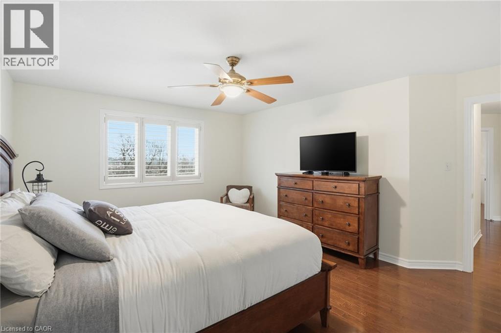 75 Etherington Crescent, Binbrook, ON - Indoor Photo Showing Bedroom