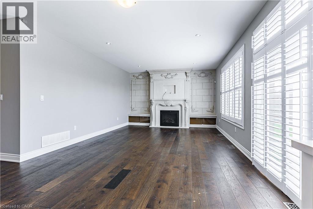8 Cesar Place, Ancaster, ON - Indoor Photo Showing Living Room With Fireplace