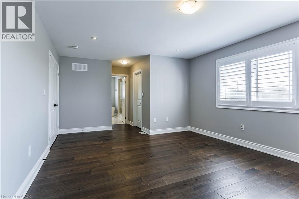 8 Cesar Place, Ancaster, ON - Indoor Photo Showing Other Room