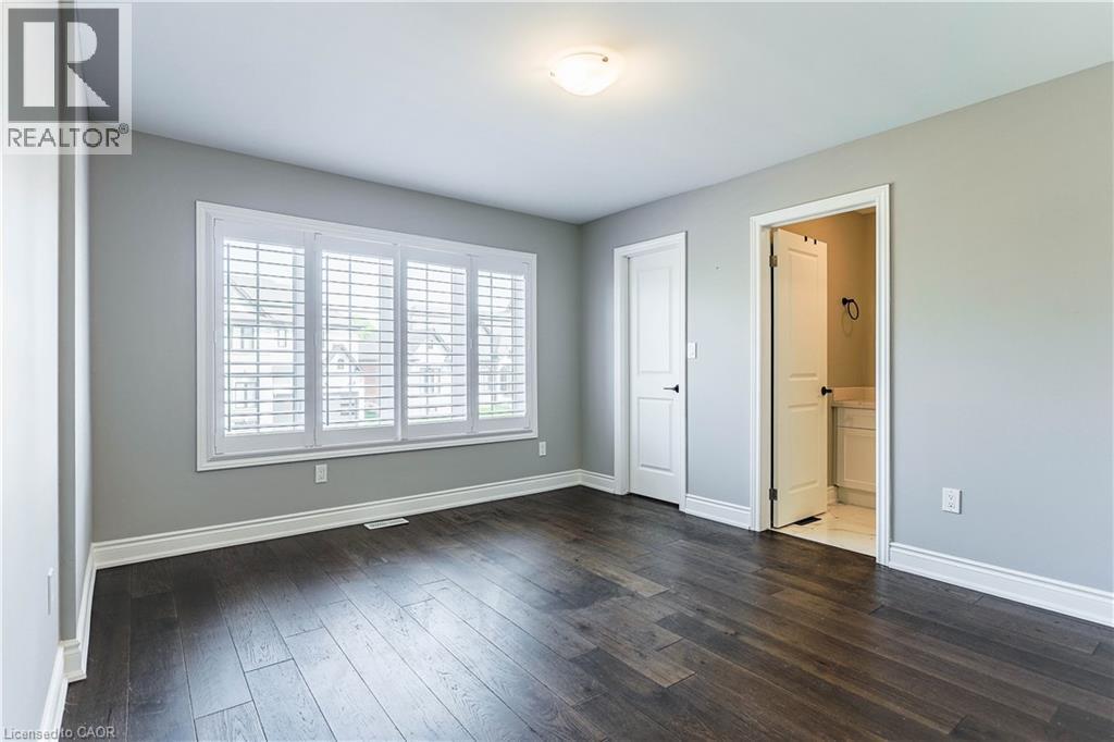 8 Cesar Place, Ancaster, ON - Indoor Photo Showing Other Room