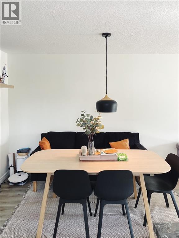 340 Pioneer Drive, Kitchener, ON - Indoor Photo Showing Dining Room