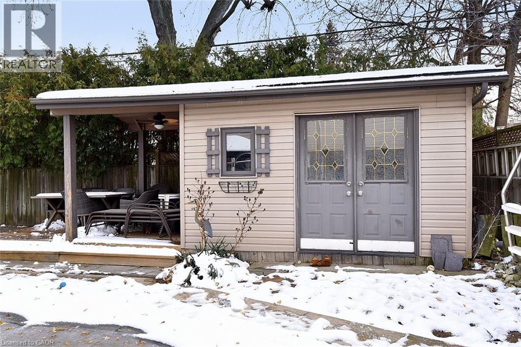 65 Rolston Drive, Hamilton, ON - Outdoor