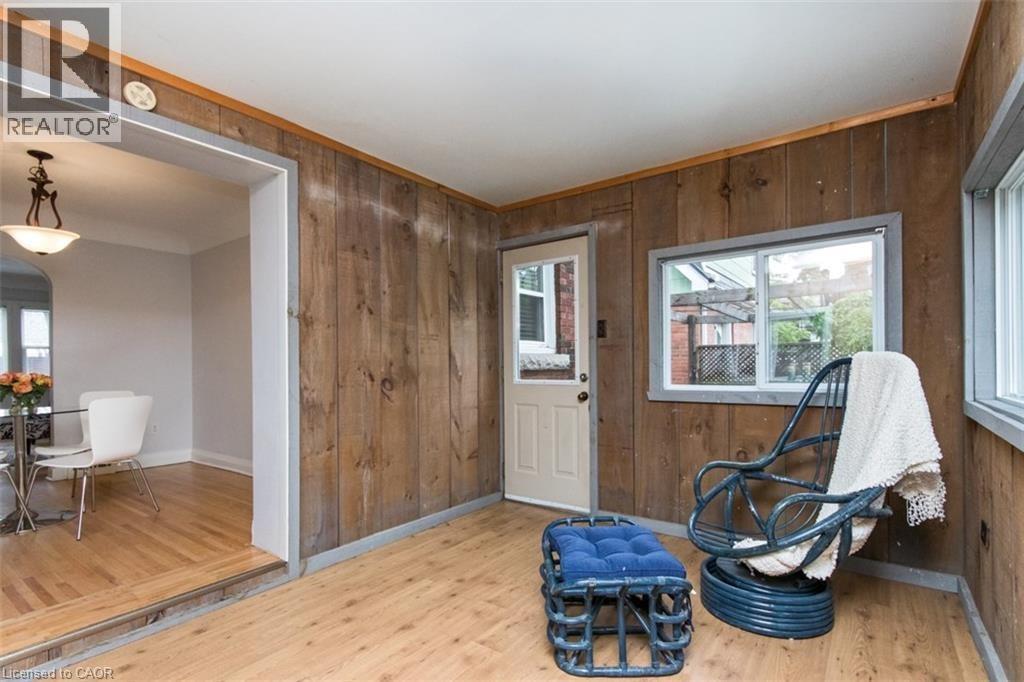 19 Gilmour Place, Hamilton, ON - Indoor