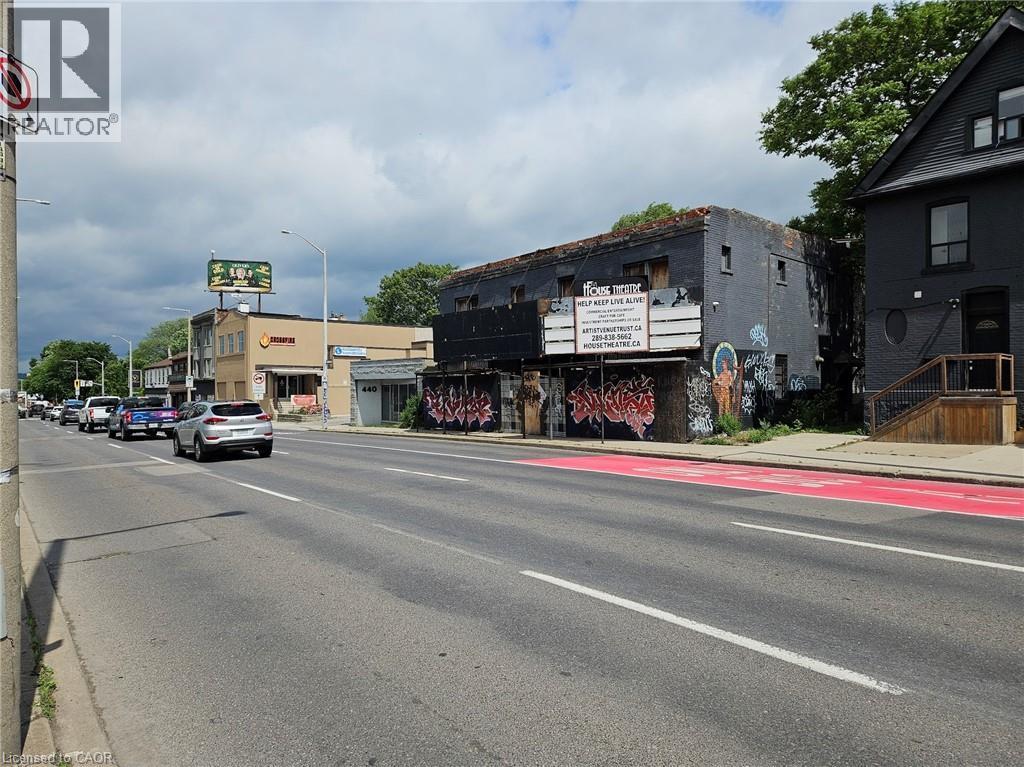 434 King Street W, Hamilton, ON