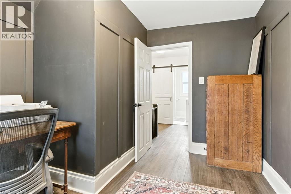 12 Francis Street, Hamilton, ON - Indoor