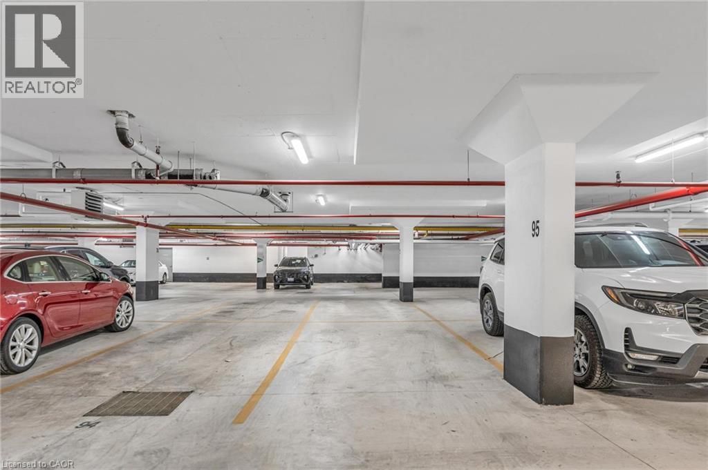 50 Herrick Avenue Unit# 231, St. Catharines, ON - Indoor Photo Showing Garage