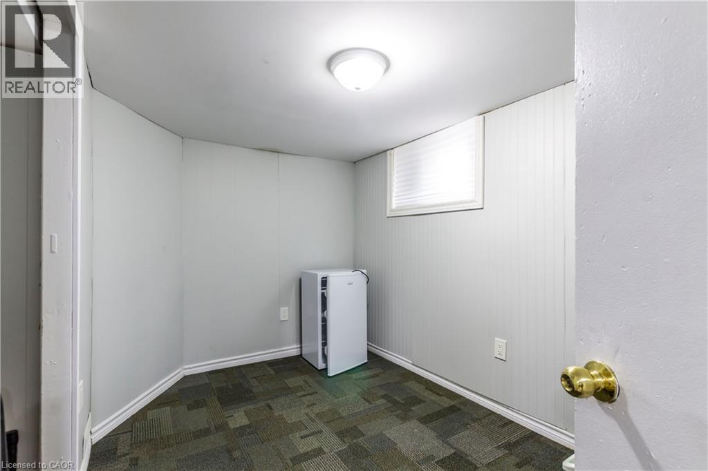 20 West 1St Street, Hamilton, ON - Indoor Photo Showing Other Room