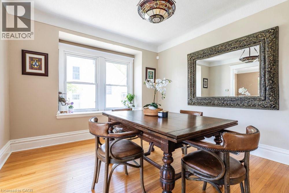 65 Banff Street, Caledonia, ON - Indoor Photo Showing Dining Room