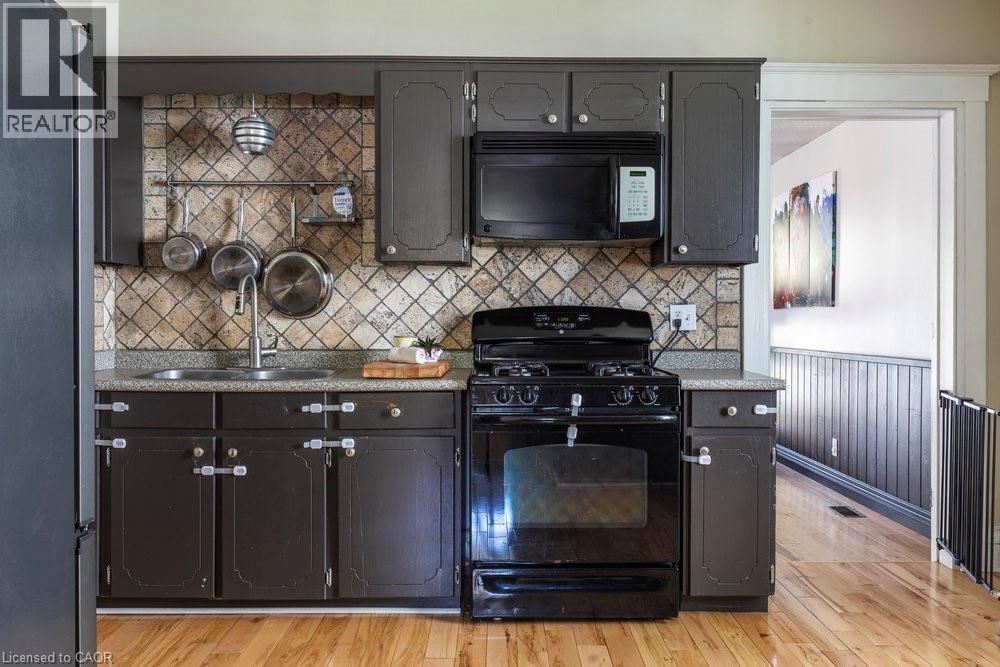 65 Banff Street, Caledonia, ON - Indoor Photo Showing Kitchen With Double Sink