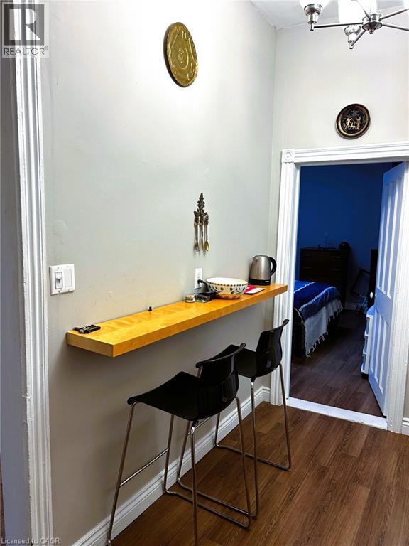 175 John Street S, Hamilton, ON