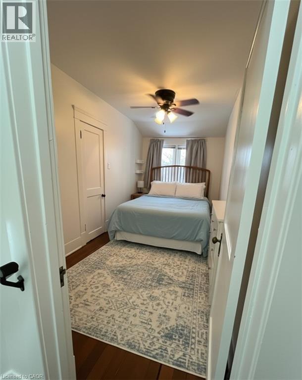 16 Park Street, Kitchener, ON - Indoor Photo Showing Bedroom