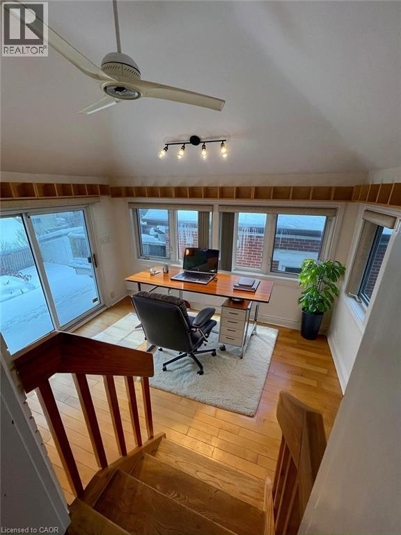 16 Park Street, Kitchener, ON - Indoor