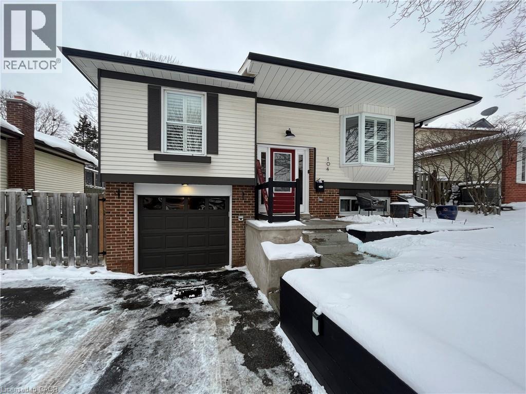 104 Cindy Avenue, Cambridge, ON - Outdoor