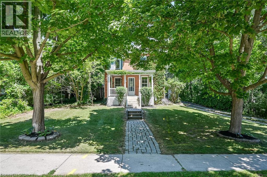 94 Sutherland Street W, Caledonia, ON - Outdoor