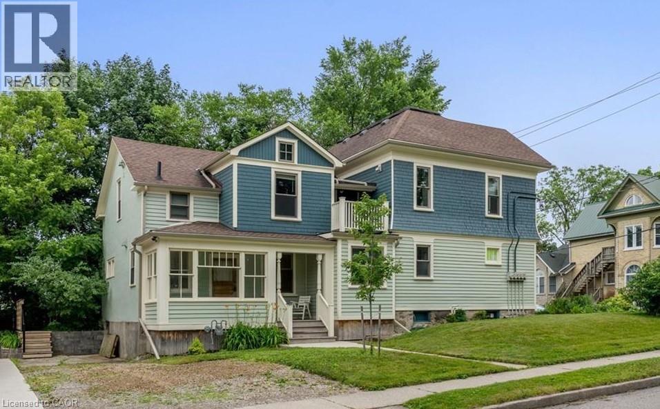14 Young Street W, Waterloo, ON - Outdoor With Facade