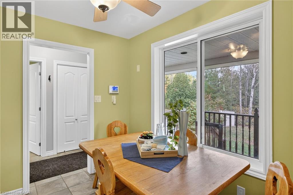 152B Wannamaker Road, Stirling, ON - Indoor Photo Showing Dining Room