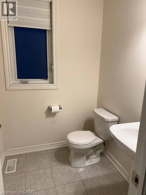 58 Heming Trail, Ancaster, ON - Indoor Photo Showing Bathroom