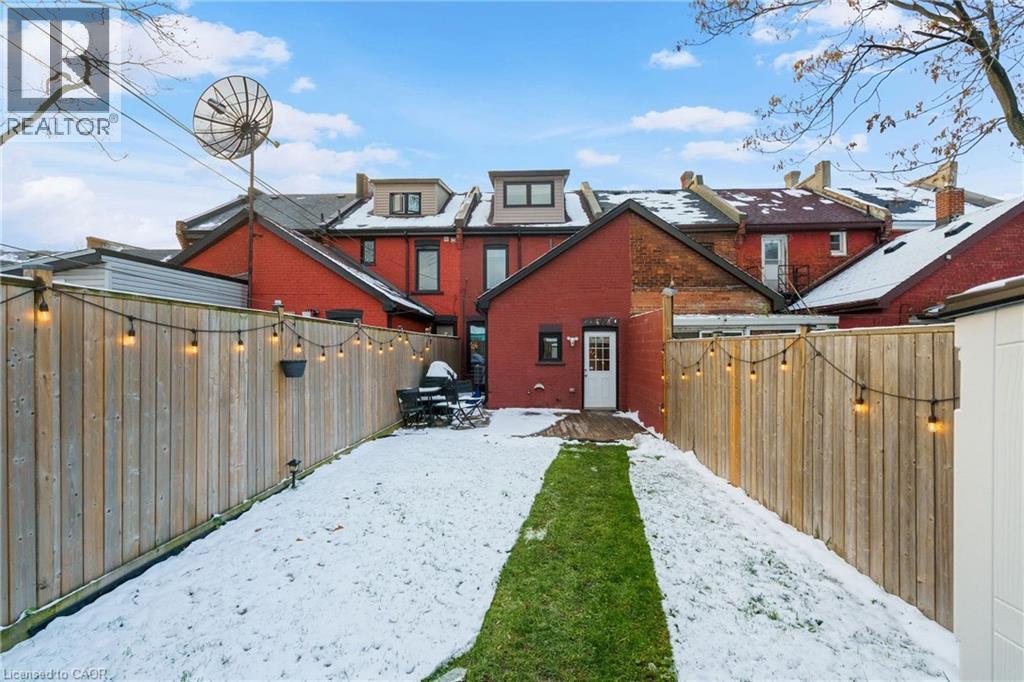 232 Wellington Street N, Hamilton, ON - Outdoor