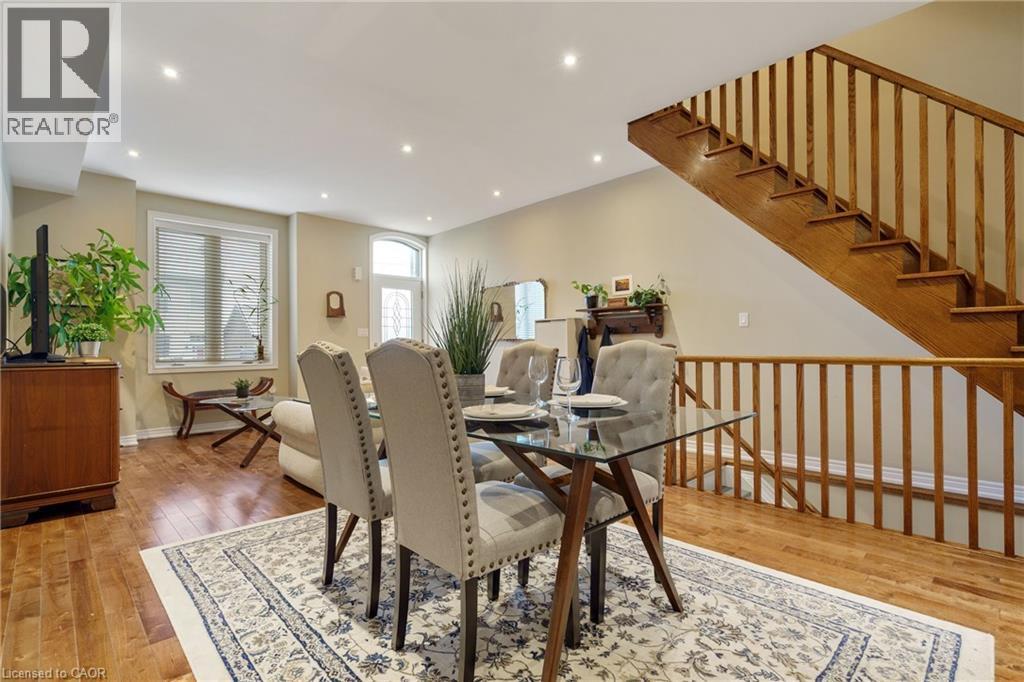 232 Wellington Street N, Hamilton, ON - Indoor Photo Showing Other Room